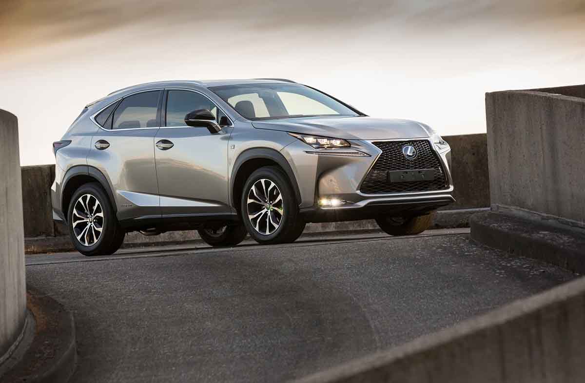 Lexus 为什么不再采用2.0涡轮引擎?