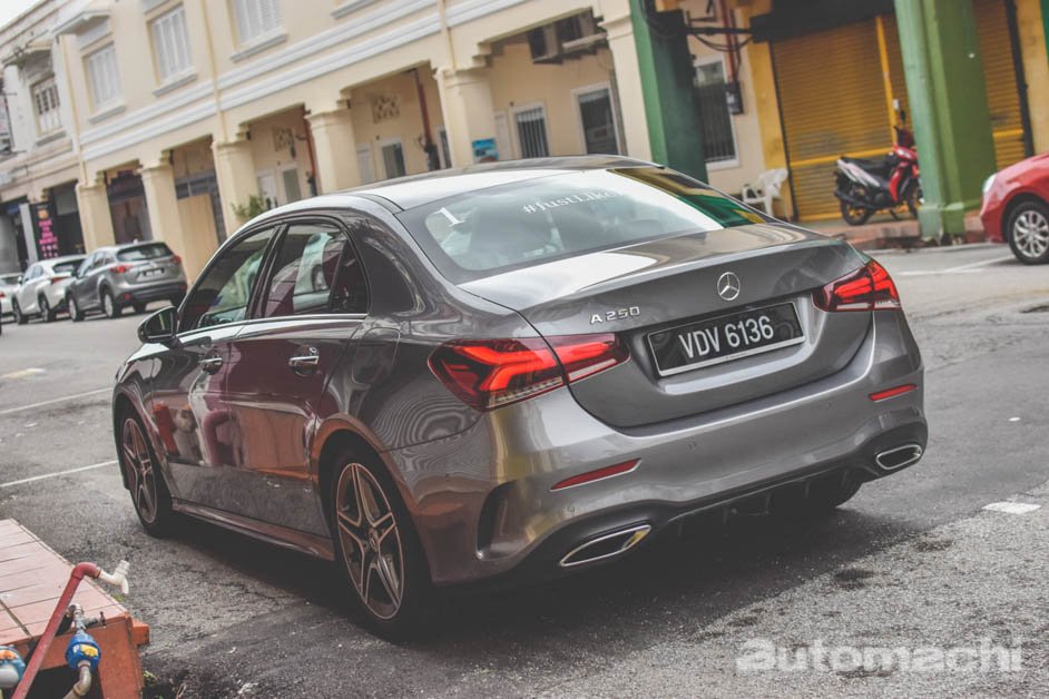 Mercedes-Benz A250 Sedan