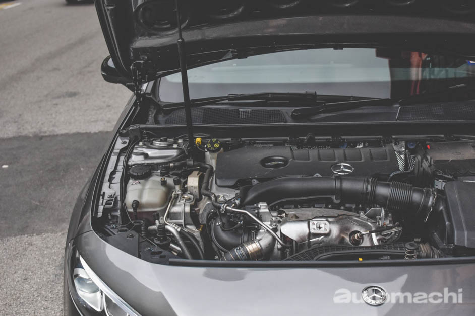 Mercedes-Benz A250 Sedan 