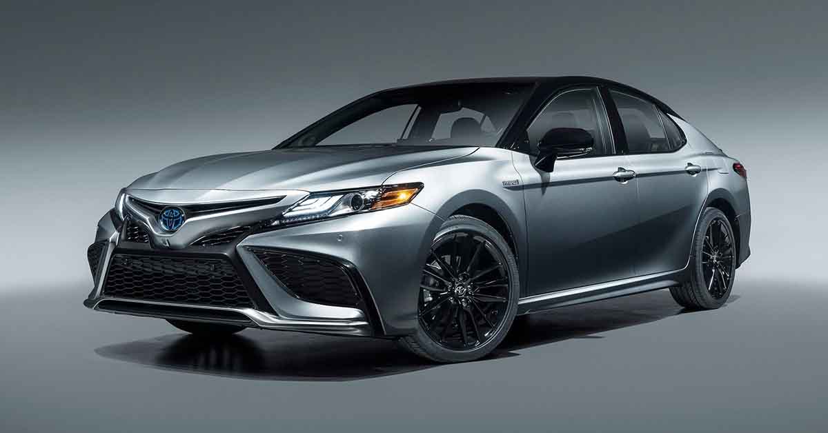 Toyota Camry 小改款台湾上市，新增2.0L自然进气引擎