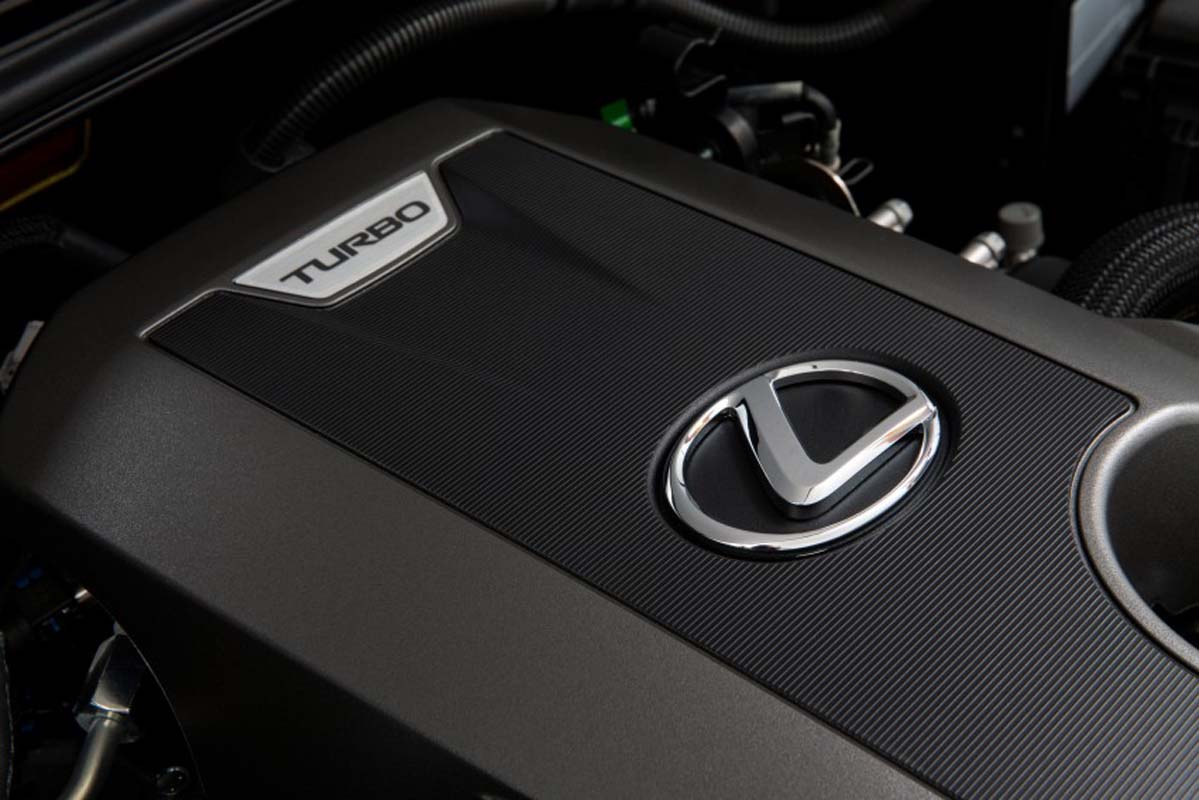 Lexus 全新2.4L涡轮引擎将有300 PS最大马力