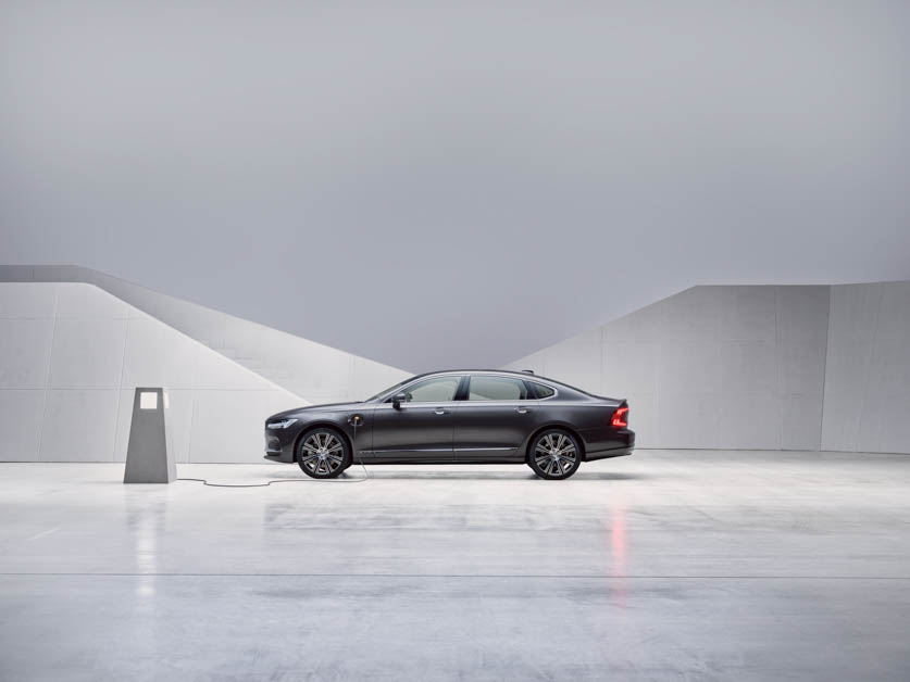 2021 Volvo S90