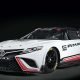 Toyota Camry NASCAR 赛车版拥有670 Hp的输出表现！