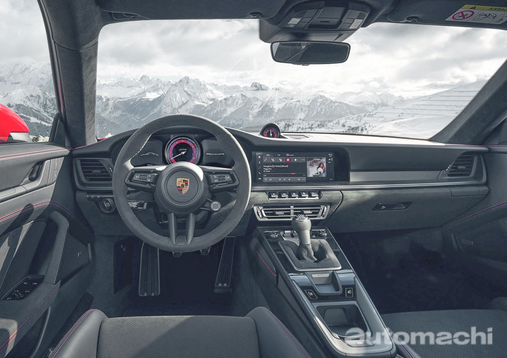Porsche 911 GTS 车型正式登场，更独特更动感！