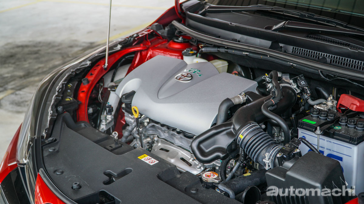 推荐车型：2021 Toyota Yaris E ，配备和价格都很合理