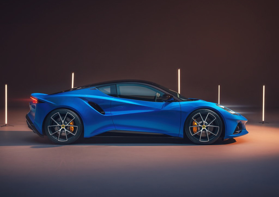 2022 Lotus Emira 