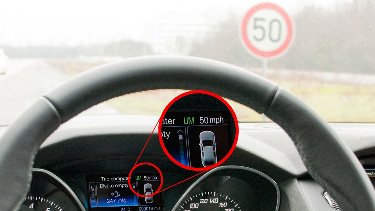 2022年开始实行，英国和欧盟强制新车安装 Automatic Speed Limiter