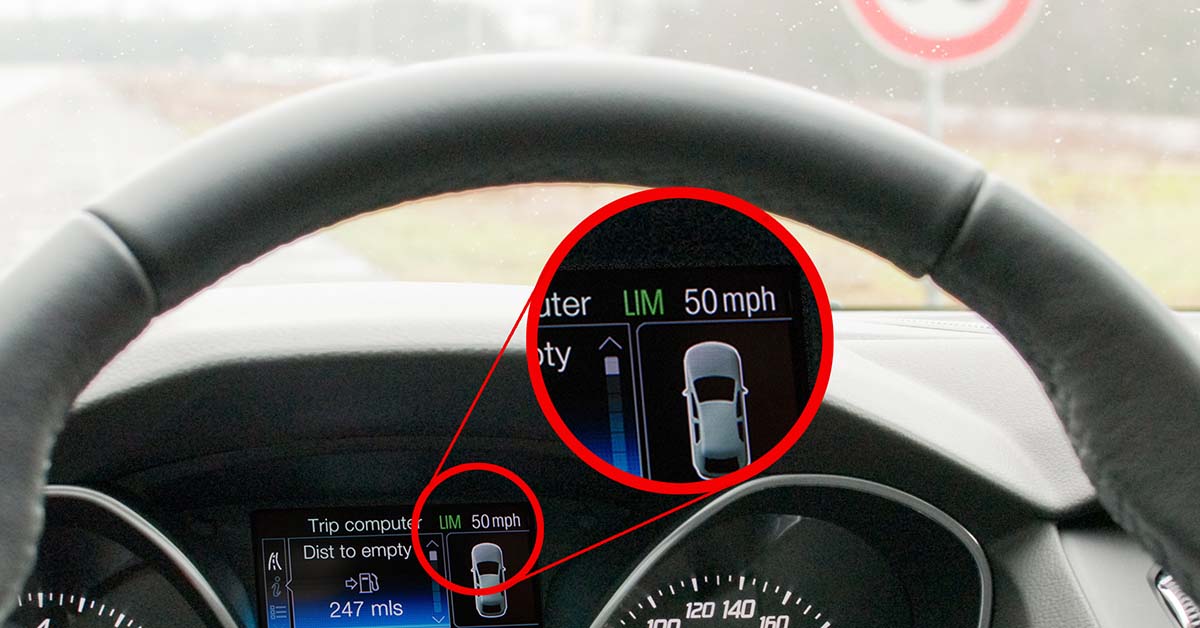 2022年开始实行，英国和欧盟强制新车安装 Automatic Speed Limiter