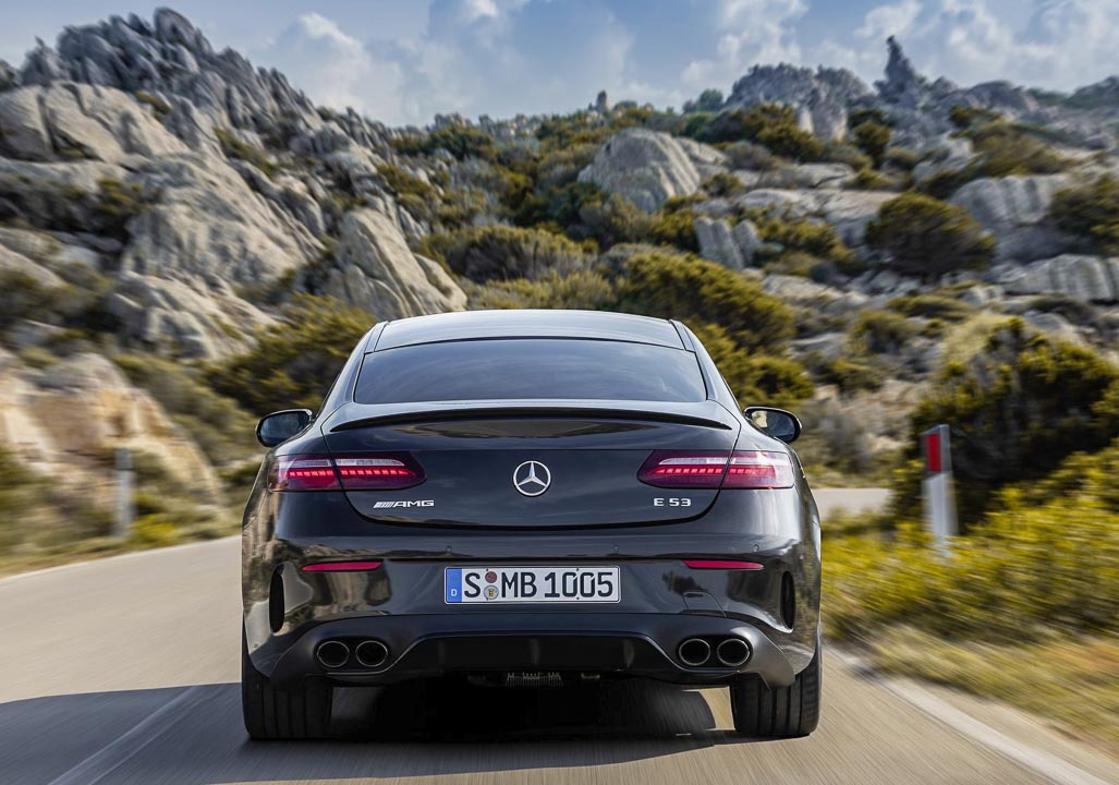 优雅双门轿跑, Mercedes-Benz E-Class Coupe 小改款预告释出