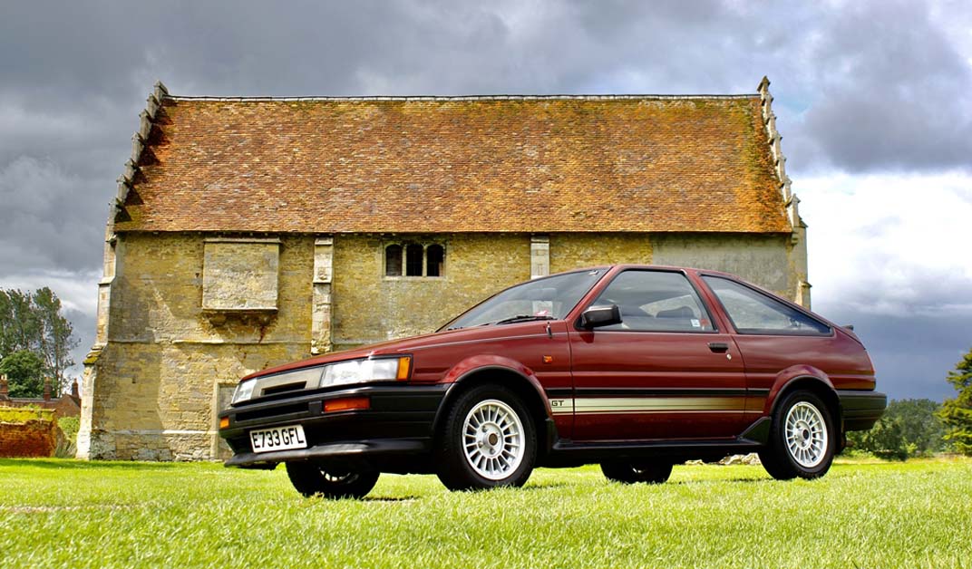 完全接近原装！ Toyota AE86 在英国以高价卖出！