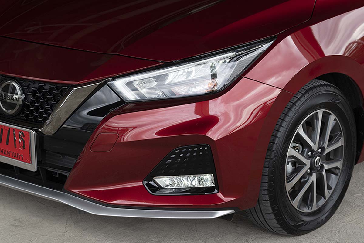 外观设计更为优雅， Nissan Almera Turbo Sportech 实拍