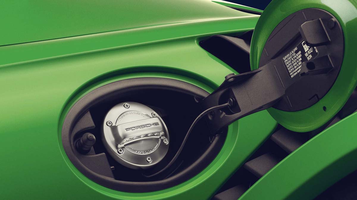 2022年开始使用， Porsche 与 Siemens Energy 合作生产新世代汽车燃料