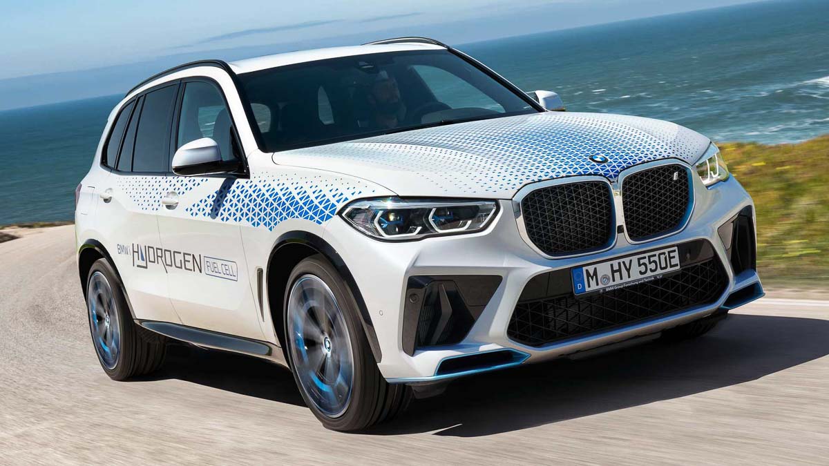 BMW 和 Toyota 进行技术交换合作，未来合作推出更多新车