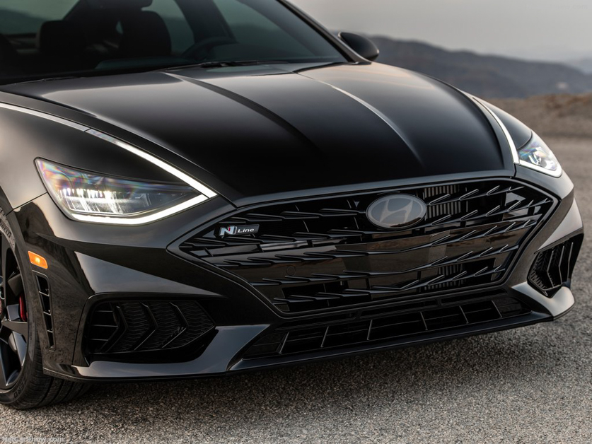 2022 Hyundai Sonata N-Line Night Edition 