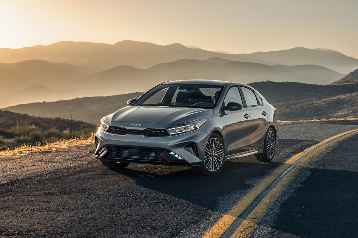 搭1.6L涡轮引擎、更换全新Logo,2022 Kia Forte 正式登陆北美市场!