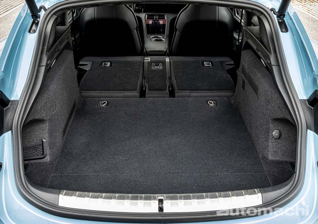 酷炫的豪华跨界电动车， Porsche Taycan Cross Turismo 本地售价从RM 645,209起跳！