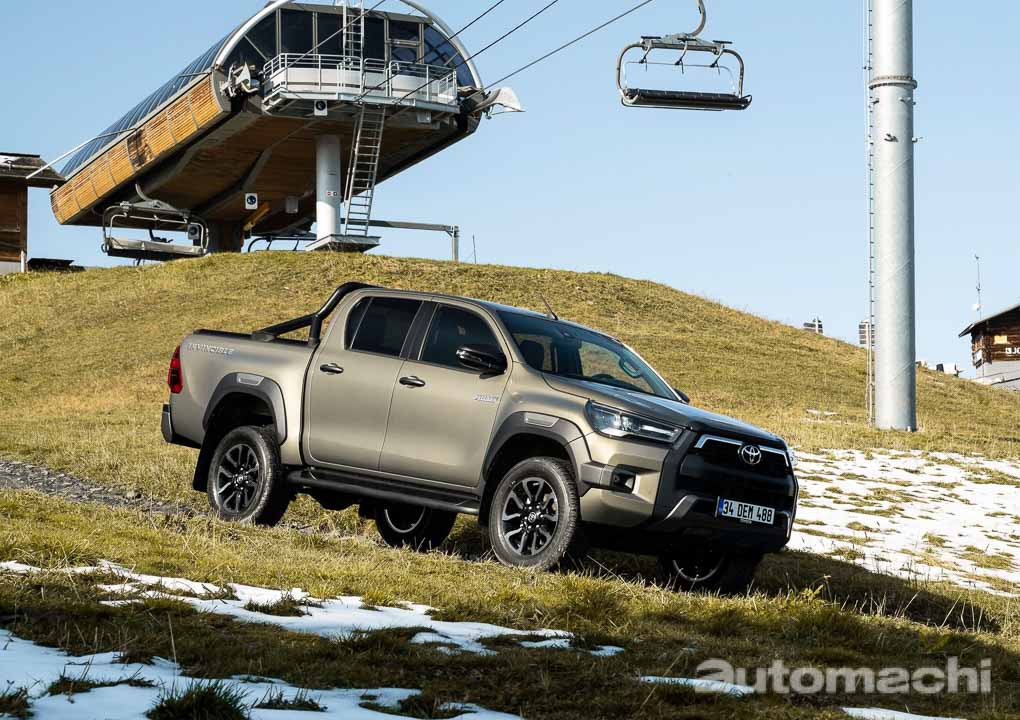 周末谈一谈： Toyota Hilux 为什么会成为“无可取代”的工作工具？让车主告诉你！