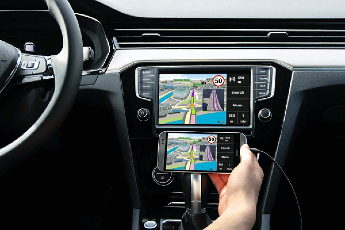 Apple Carplay 和 Android Auto 是不是你在买车时候影响你决定因素？