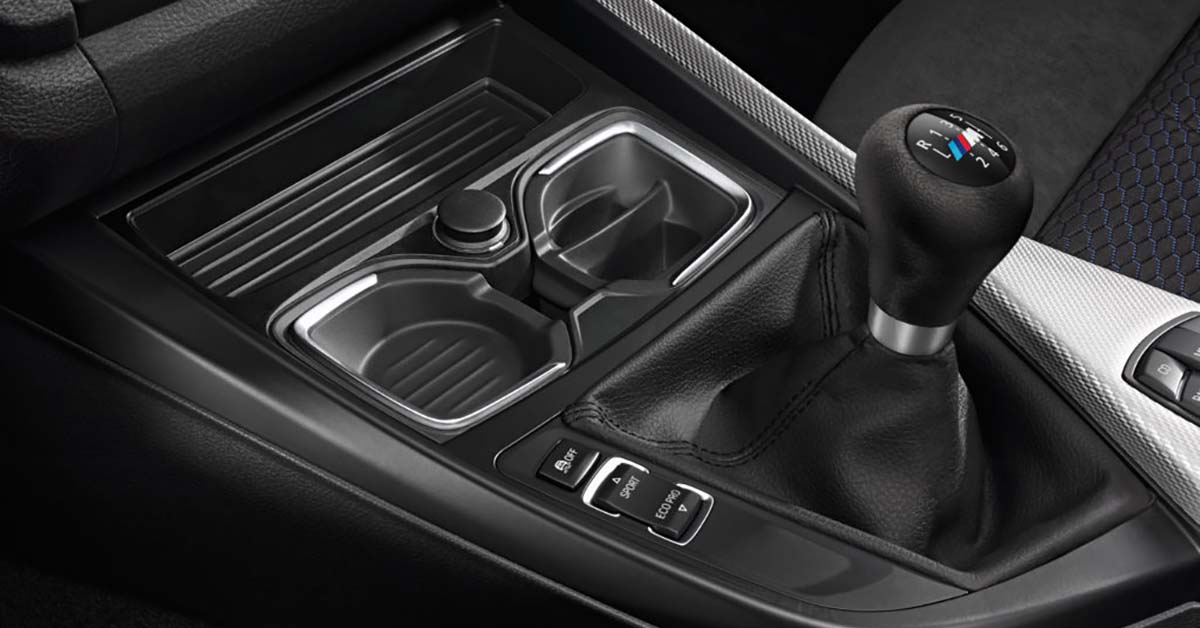 BMW 被罚款500万美金，原因居然是因为杯架？