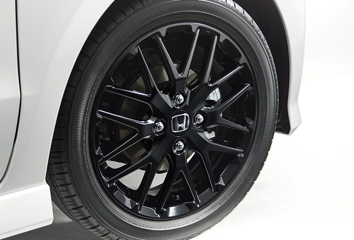 Honda N-Box 小改款发布:具备 Honda Sensing、日本售价从约RM 53,111 起!