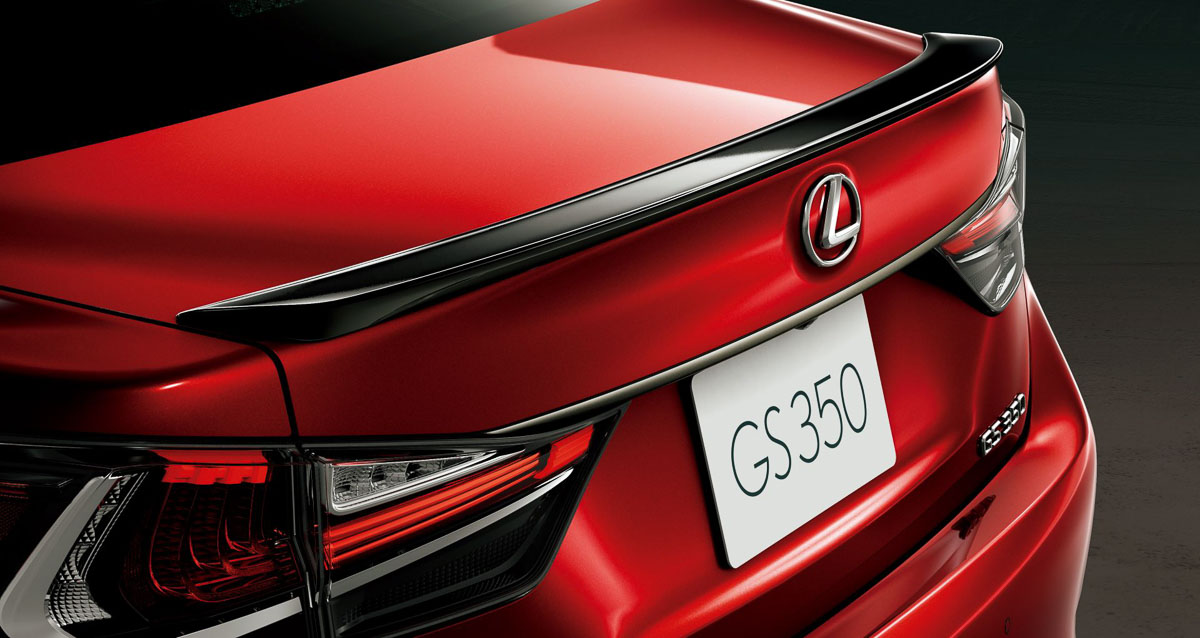 Lexus GS300 ：日系顶级E-Segment、外表酷炫动力强！