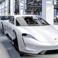 Porsche 退出 VAG 集团旗下电动车研发计划，未来将独自完成电动车的研发