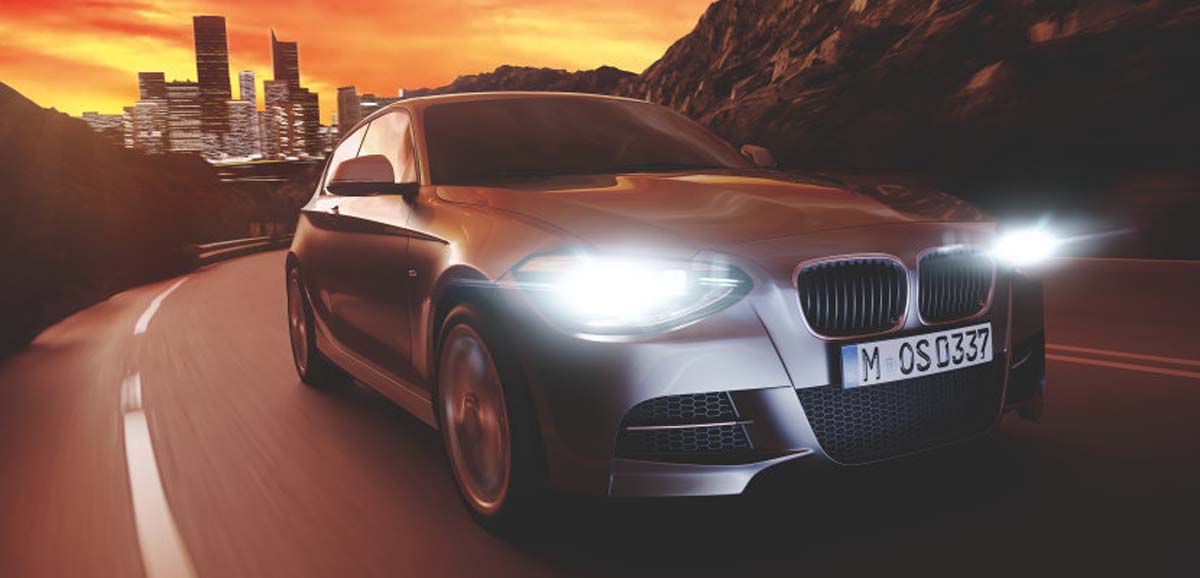 汽车头灯组小知识：Halogen 卤素灯泡和 LED 头灯组到底选哪个？