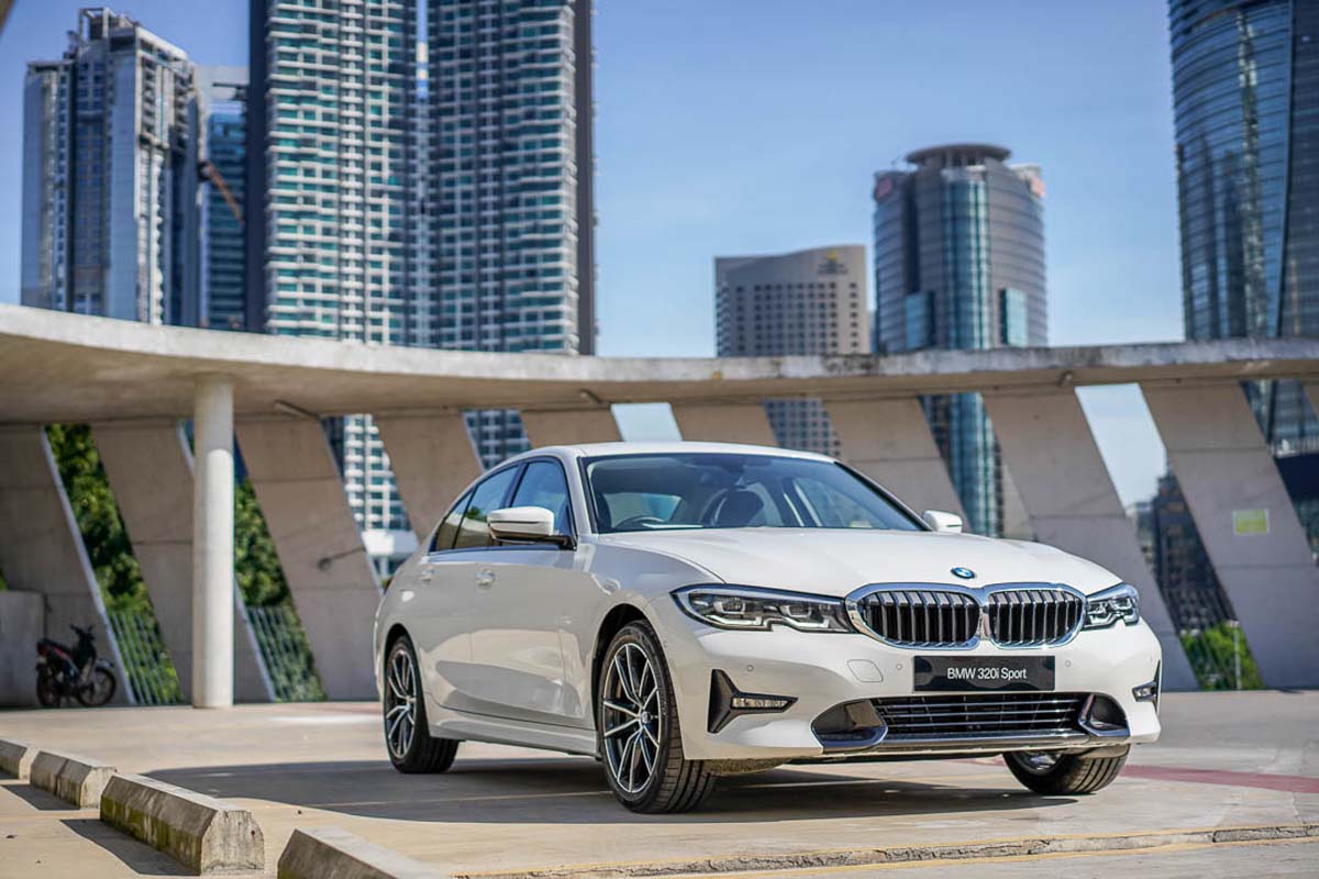 BMW 320i 为什么会成为最热卖车款？除了性价比这款车还有什么？