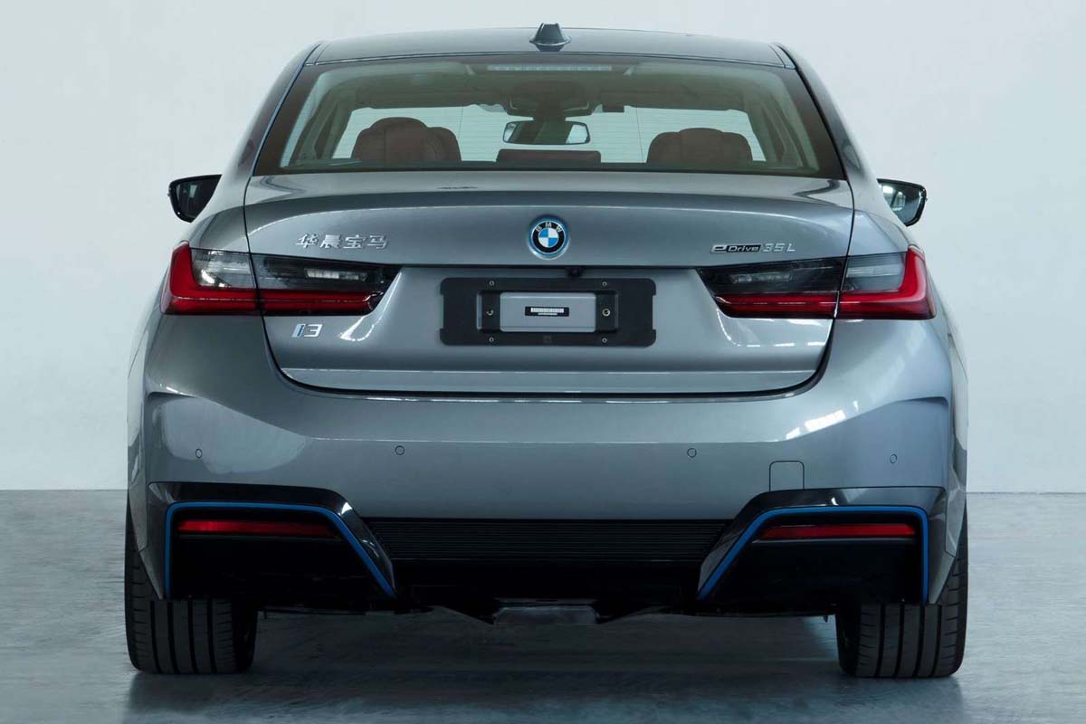 2022 BMW 3 Series 提前现身：新增加电动版、今年内于大马市场发布！