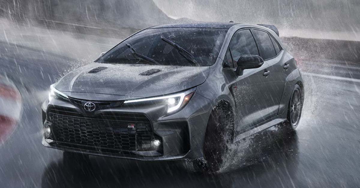 Toyota GR Corolla 正式登场：最大马力300 Hp、GR-Four 4轮传动系统上身！