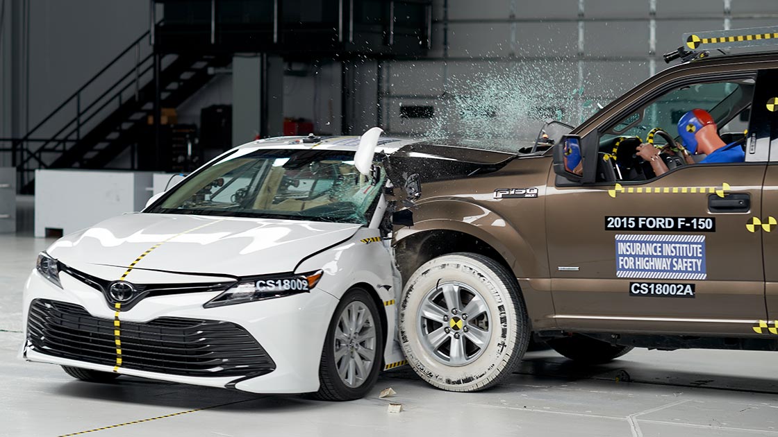 Lexus NX 获得美国 IIHS Top Safety Picks+ 认证，超安全日系豪华SUV即将登陆我国？