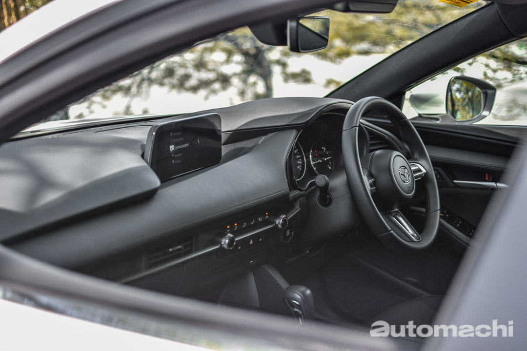 Mazda3 Liftback 1.5 ：C-Segmenr 小引擎会不会没力？实际上它很好开！