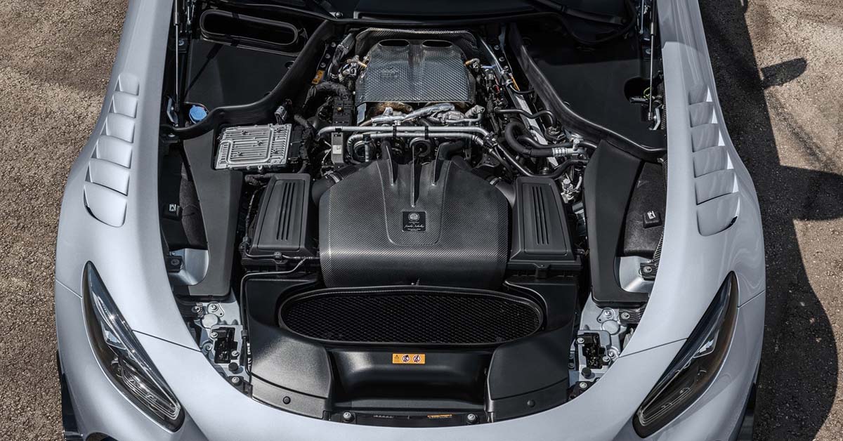 Mercedes-Benz M176/M177/M178 引擎：V8+双涡轮增压的魅力、AMG 的技术结晶！