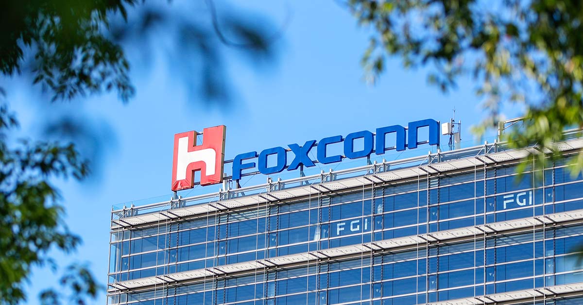 Foxconn 将和本地公司合作，在我国设立12寸晶圆芯片工厂！