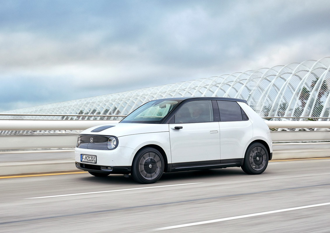 打败 Volkswagen 的电动车！ Honda e 荣获德国年度风云车大奖？