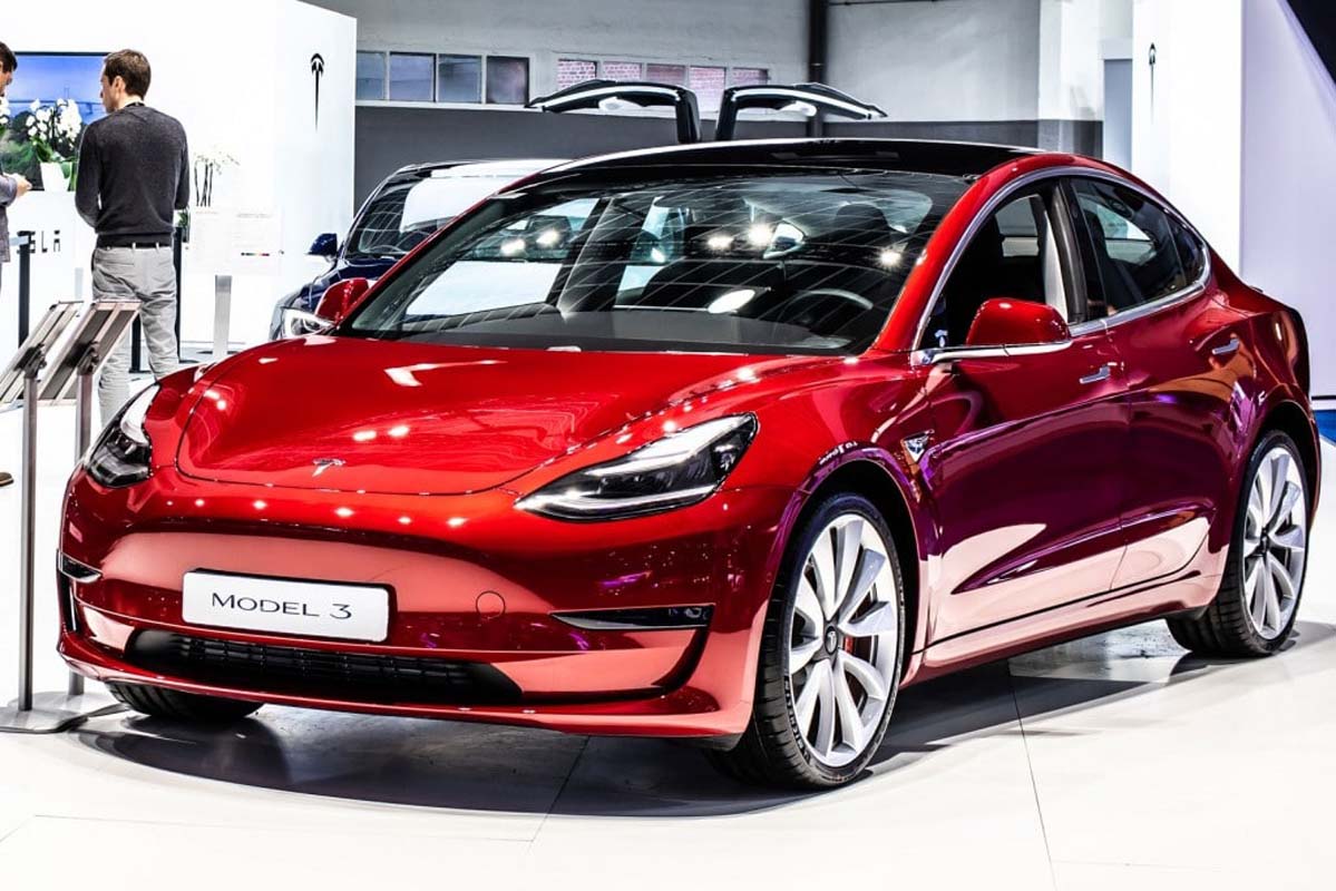 Tesla 未来有机会进入我国？首相已提议特斯拉进驻我国投资设厂生产电动车！