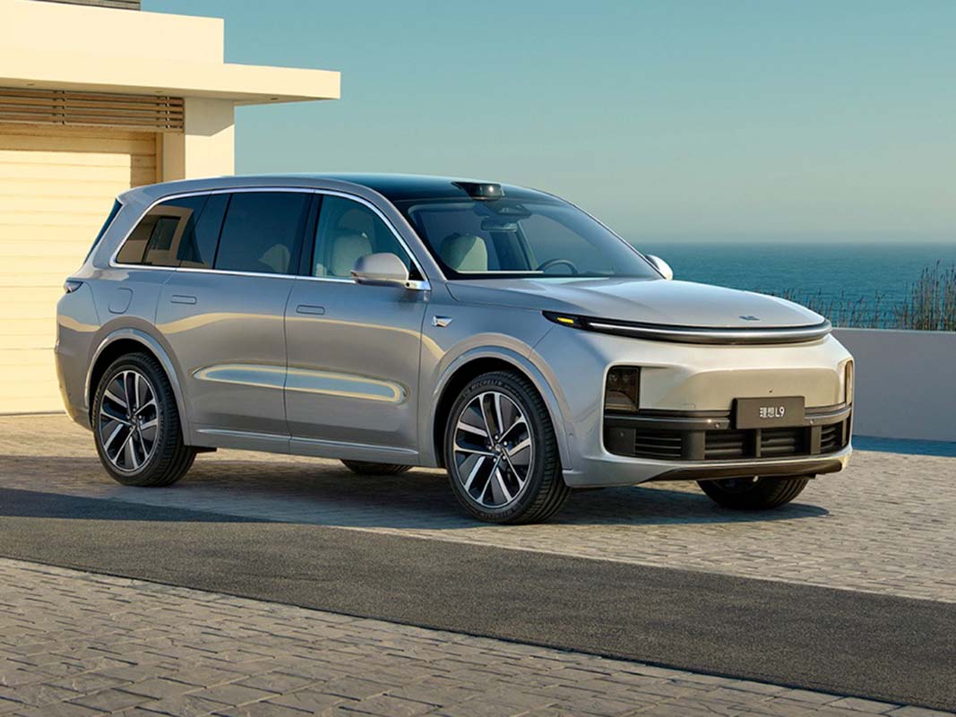 理想 L9：Rolls-Royce Cullinan 和我们同个 Level，理想称全新 SUV 5 百万人民币内无对手！