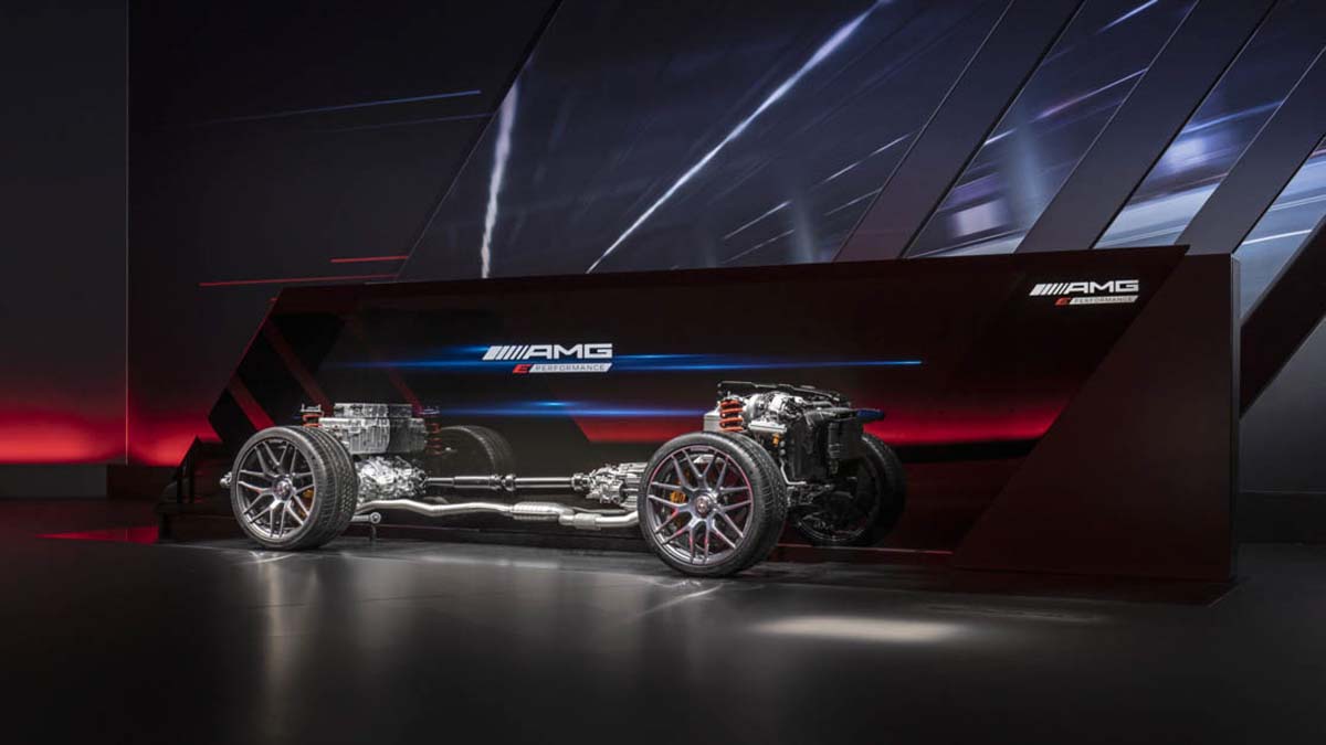 2023 Mercedes-AMG C63 规格确认：2.0T + PHEV，能输出 670 Hp + 750 Nm！