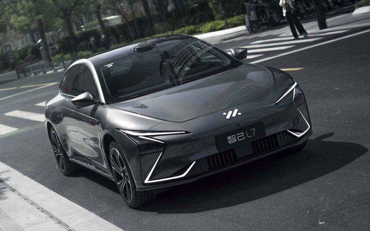 Mercedes-Benz,BMW 和 Audi 都是弟弟,智己 CEO:他们的用户没有机会体验更好的车机系统!