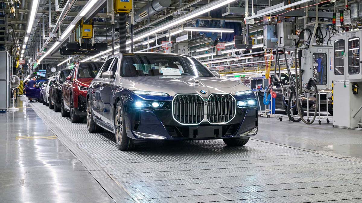 2023 BMW 7-Series 正式投产：新一代旗舰房车或将于明年登陆我国，未来会有机会继续在我国 CKD？