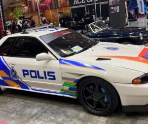 Nissan Skyline GTR32 改装成警车出席车展、车主被逮捕汽车被扣押！