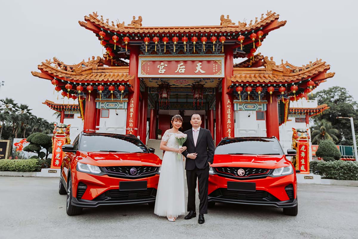 因为拥有同一款车子喜获良缘，两位 Proton X50 车主共结连理