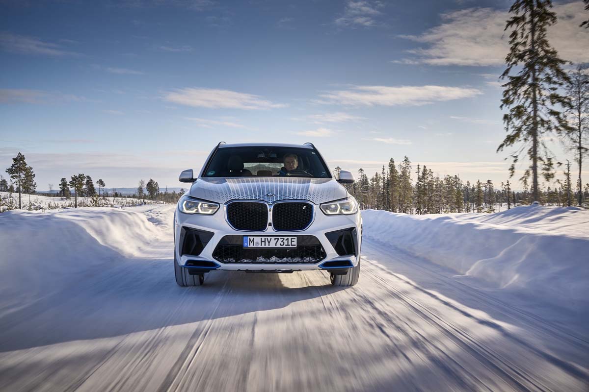 采用日本的氢动力技术！ BMW 和 Toyota 合作开发氢能车款、预计2025年开始量产！