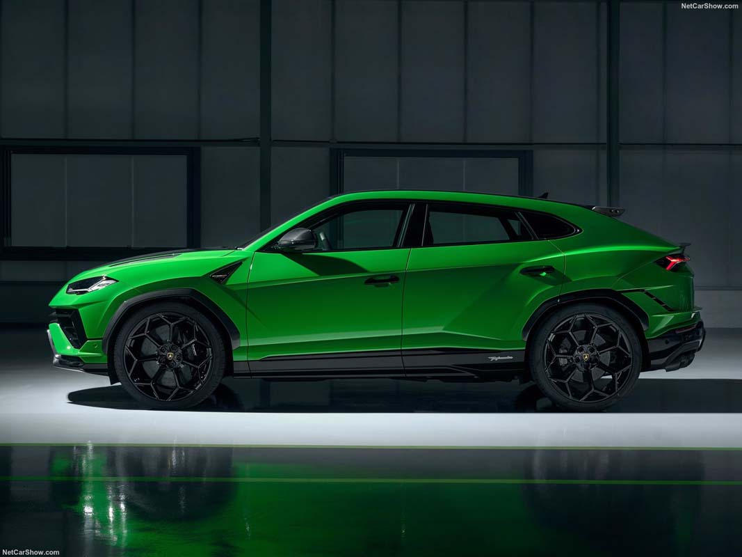 更暴力、更帅气的超级 SUV ！ Lamborghini Urus Performante 挟666 Hp的引擎震撼登场！