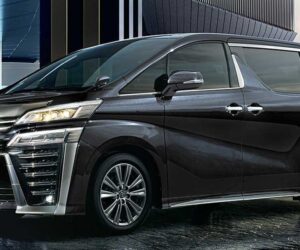 小贩买得起 Toyota Vellfire 却不要交税，月入过万还装成 B40 领取政府援助金！