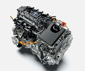 Toyota Dynamic Force 引擎有何魔力让 Toyota 坚持不改用小排量 Turbo 引擎呢？