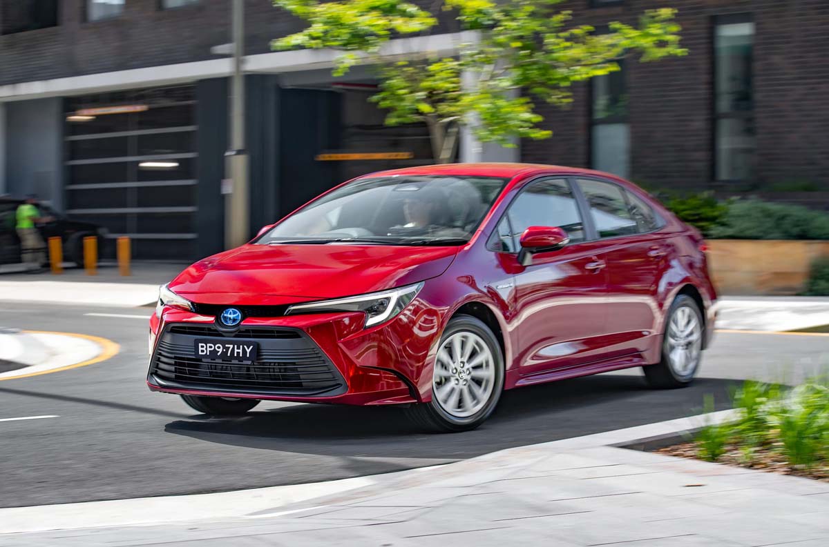 没有1.8L自然进气引擎， Toyota Corolla 澳洲小改款发表、双引擎马力表现均获得提升！