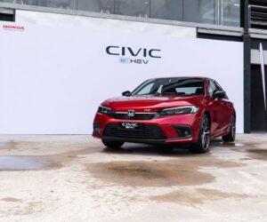 Honda Civic e:HEV/Civic Type R 荣获日本年度性能车大奖，破纪录成首款获得奖项的日系车！