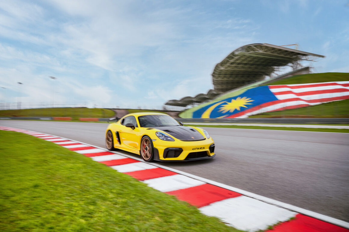 Porsche 718 Cayman GT4 RS 我国登场:RM 1,550,000 的赛道利器! - automachi.com