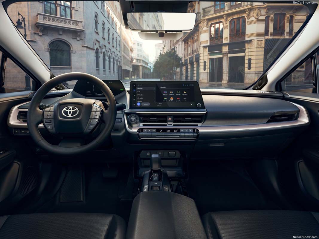 史上最强普锐斯！ Toyota Prius PHEV 性能公布：纯电续航69 km、0-100加速6.7秒！